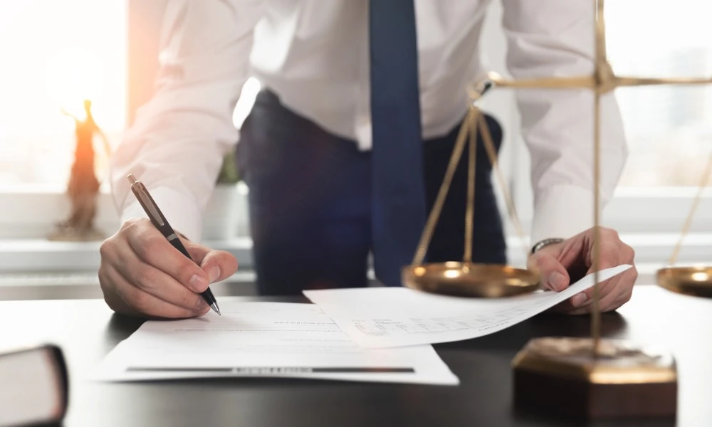 How An Immigration Lawyer In Lost Plains Handles Status Changes